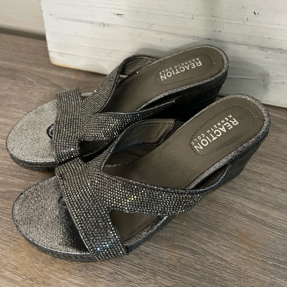 Reaction Kenneth Cole Women's Glittering Black Wedges